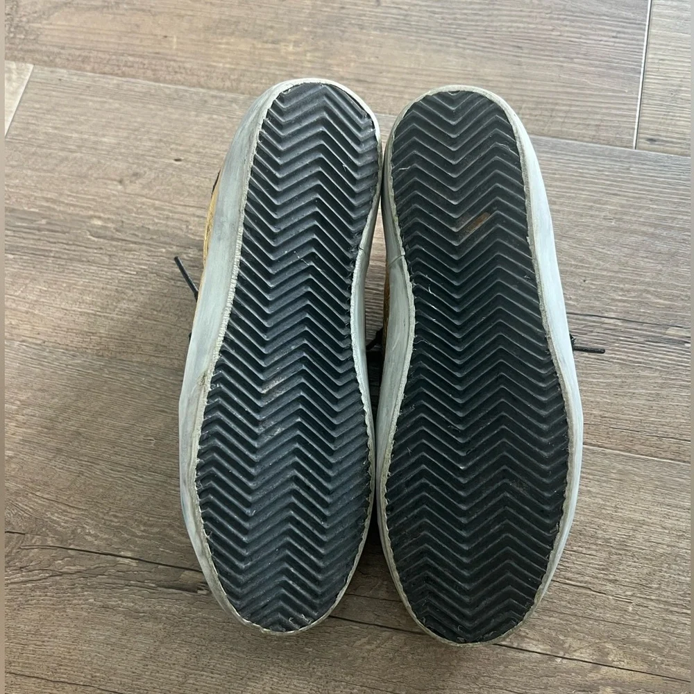 Golden Goose Superstar Sneakers - Picture 6 of 7
